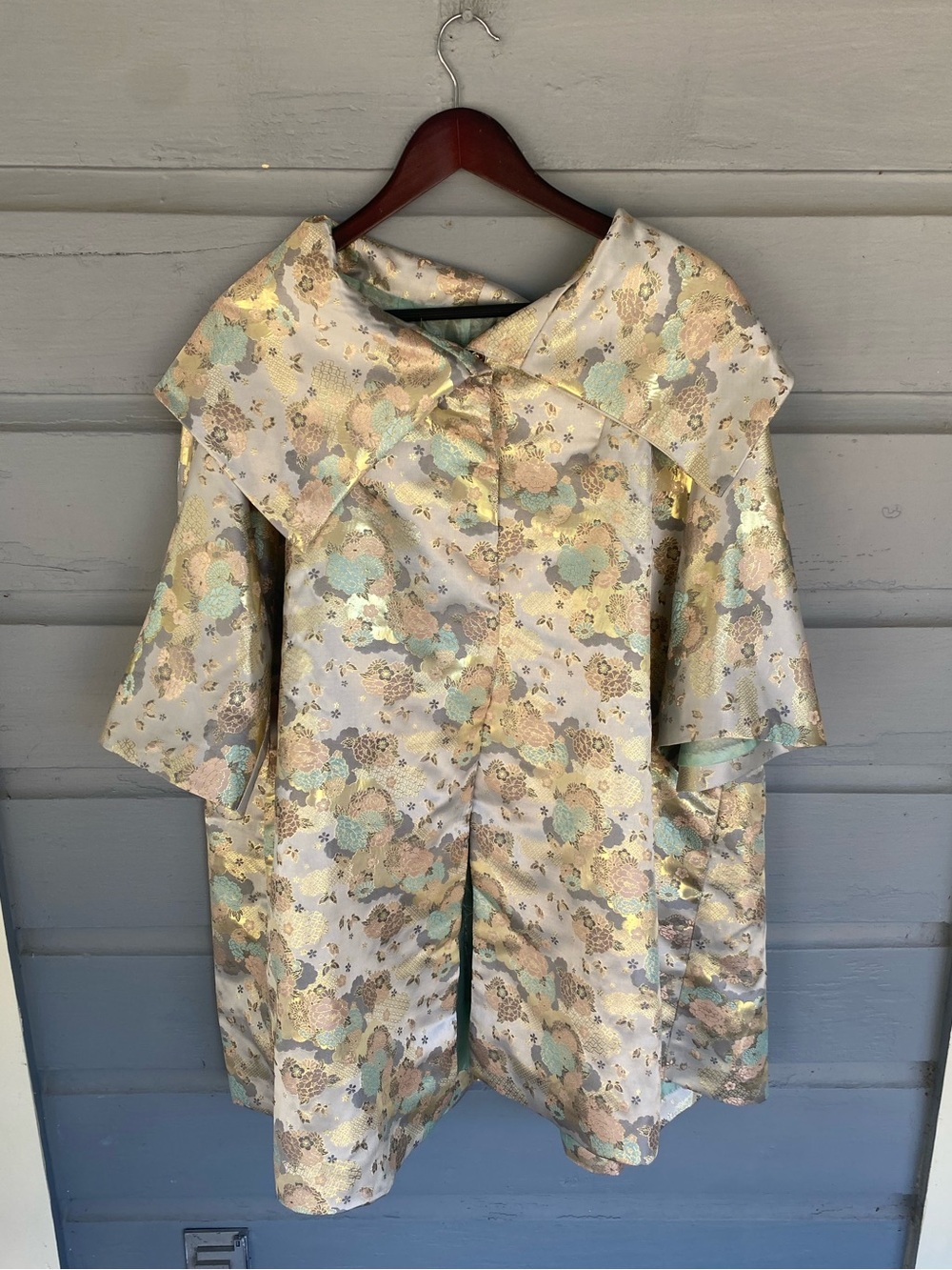 BURU Floral Brocade Women's Coat in Mint and Gold M/L BNWT